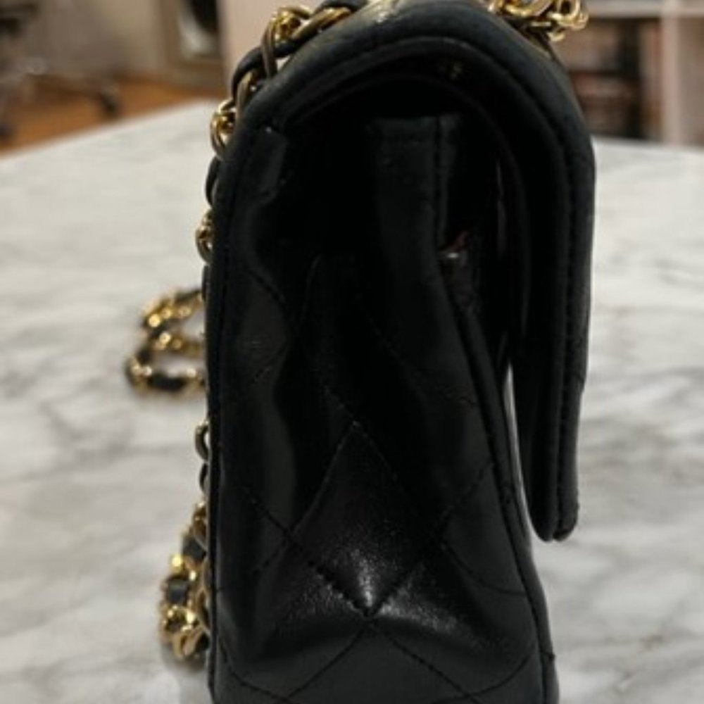 CHANEL Vintage Classic Small Double Flap Bag - Picture 6 of 15